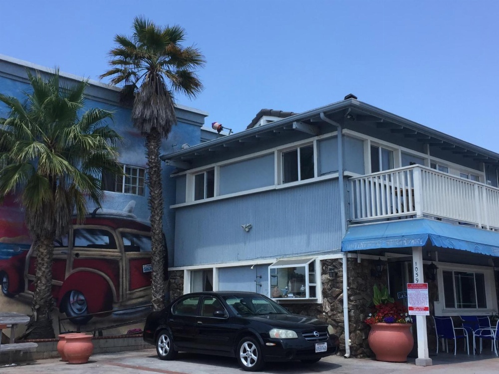 The Shores Inn Main image